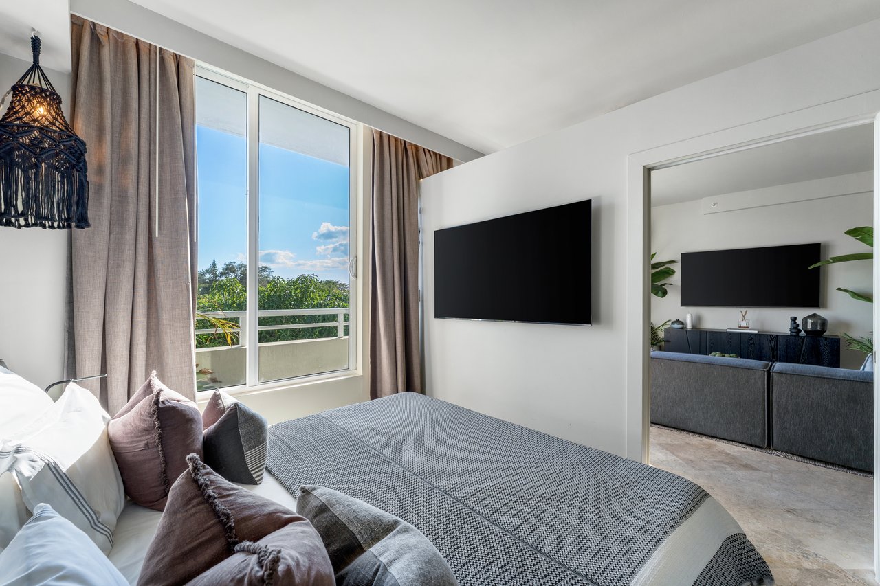 3250 Grand Avenue #306