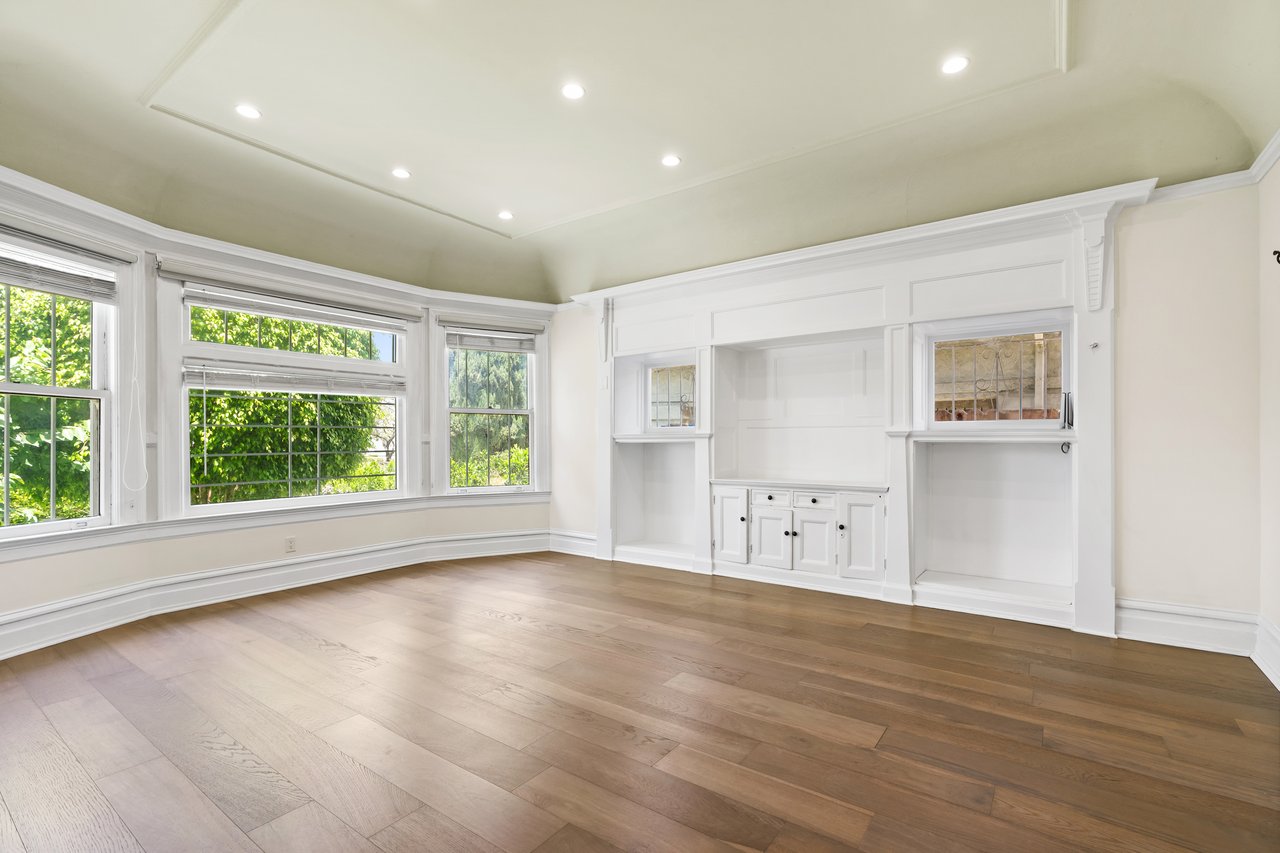 1810 Westmoreland Blvd, Los Angeles