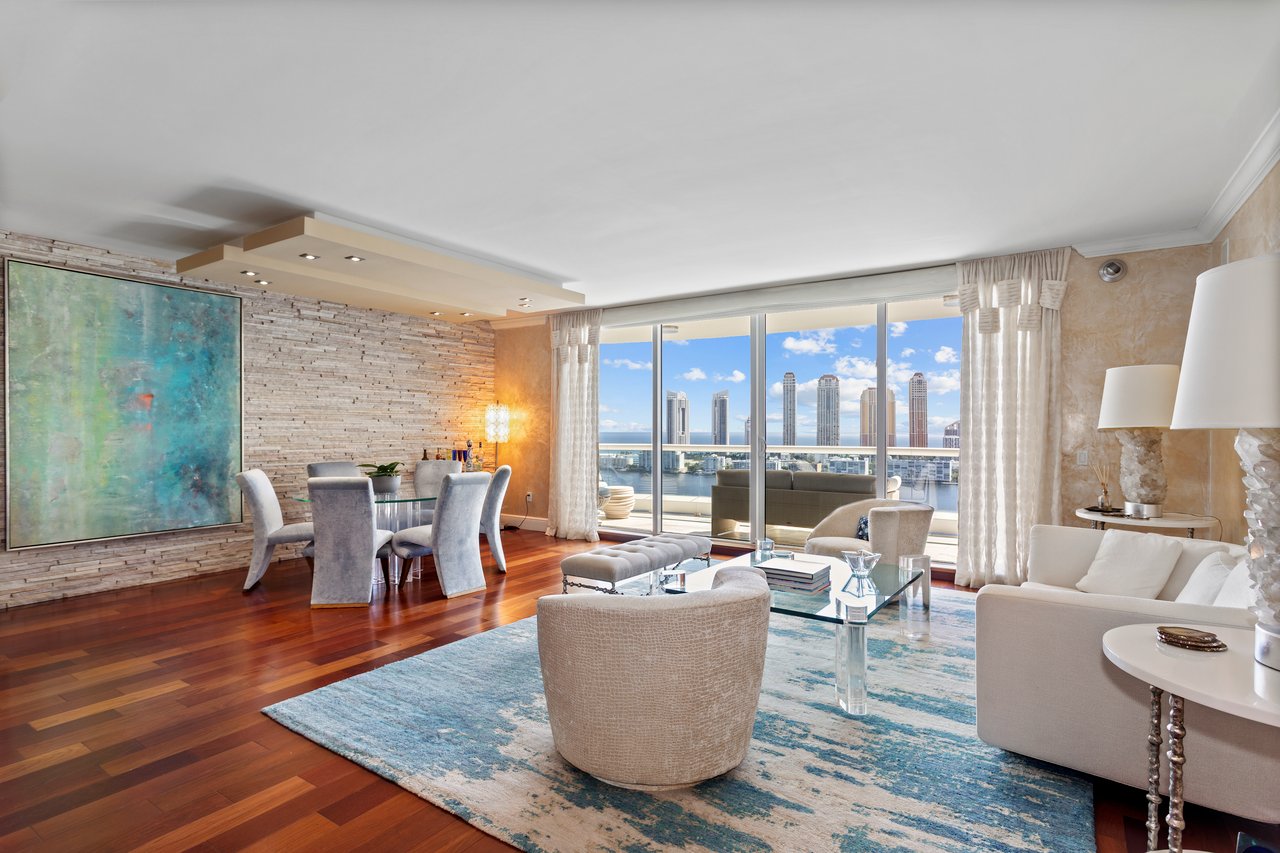 6000 Island Blvd # 2507