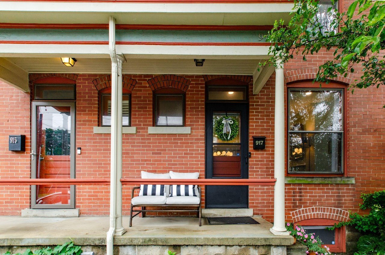 917 Dennison Avenue: Inside a Sold Victorian Village Condo Near the Short North