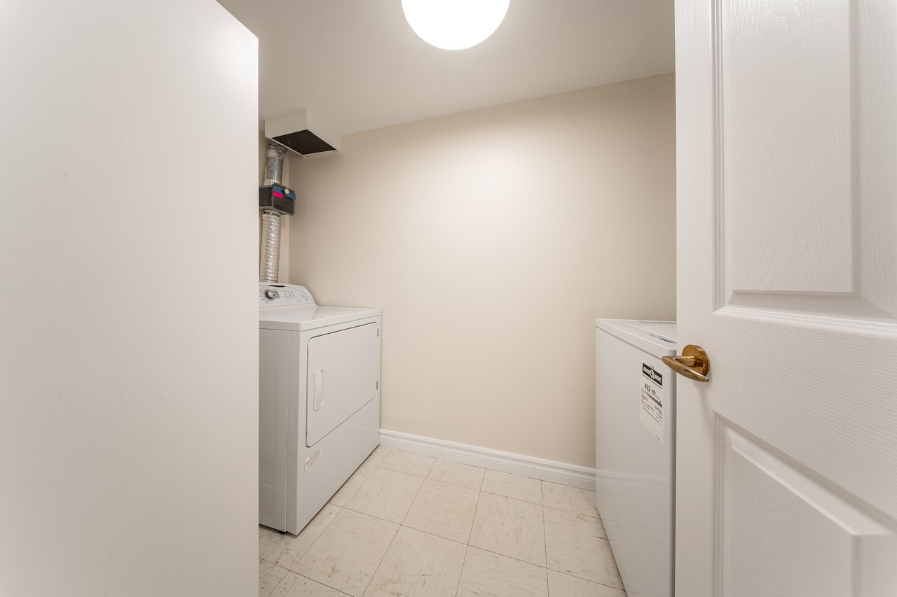 Leaside Living Simplified