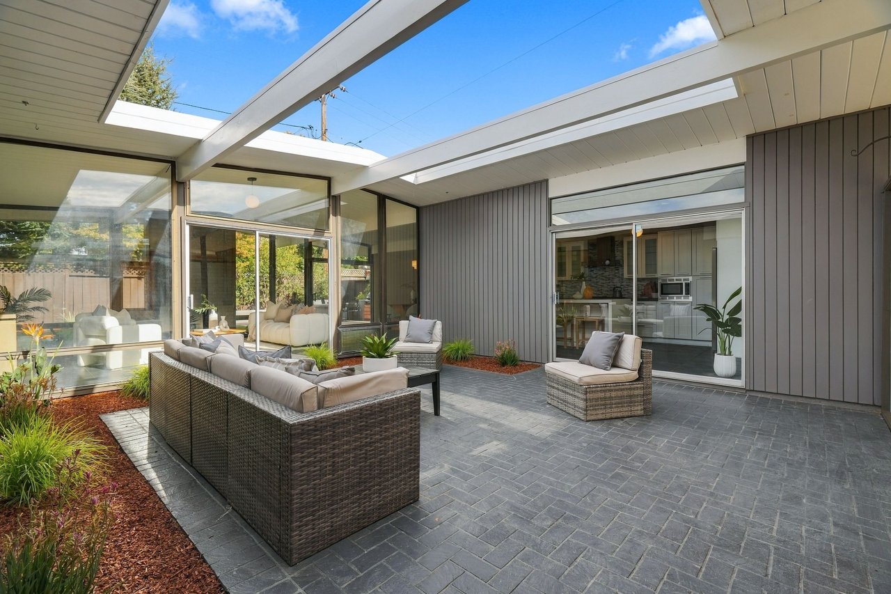 2418 Fairglen DR