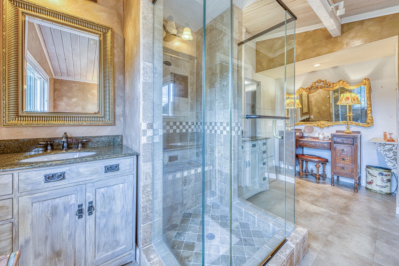 26085 Carmel Hills DR , CARMEL, CA 93923
