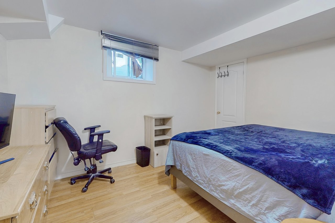 120 Valley Vista Drive