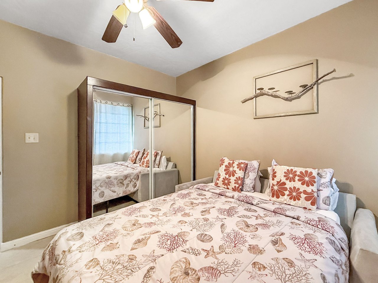 1091 Trunk Bay 3 Bedroom Home