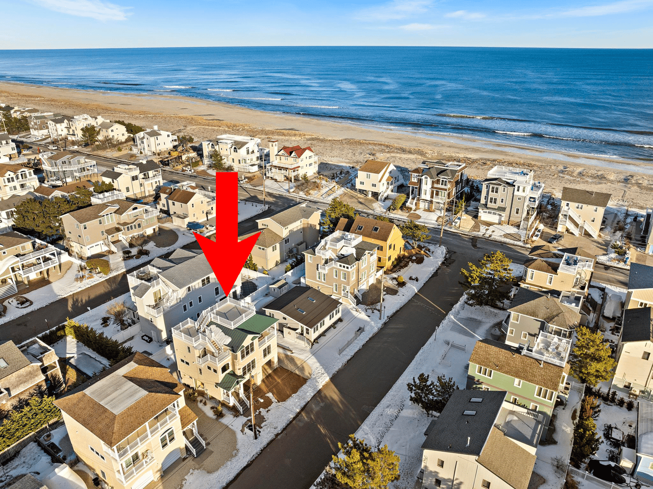 7 W Julia Ave, Long Beach Twp