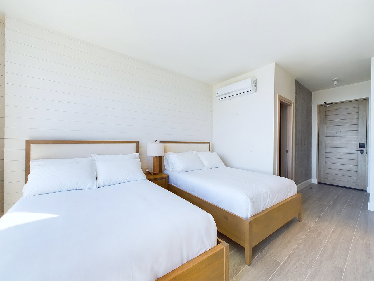 Arihini 502, West Bay