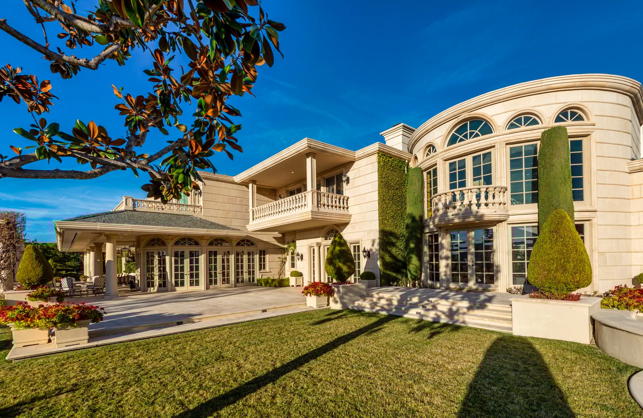 996 Vista Ridge Lane