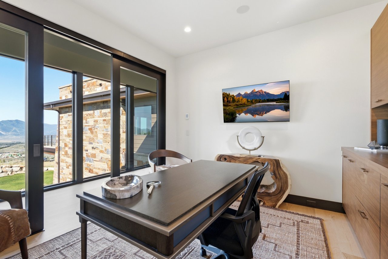 Top-of-Promontory Architectural Estate — Furnished & Turnkey - Front-Row Mountain Views