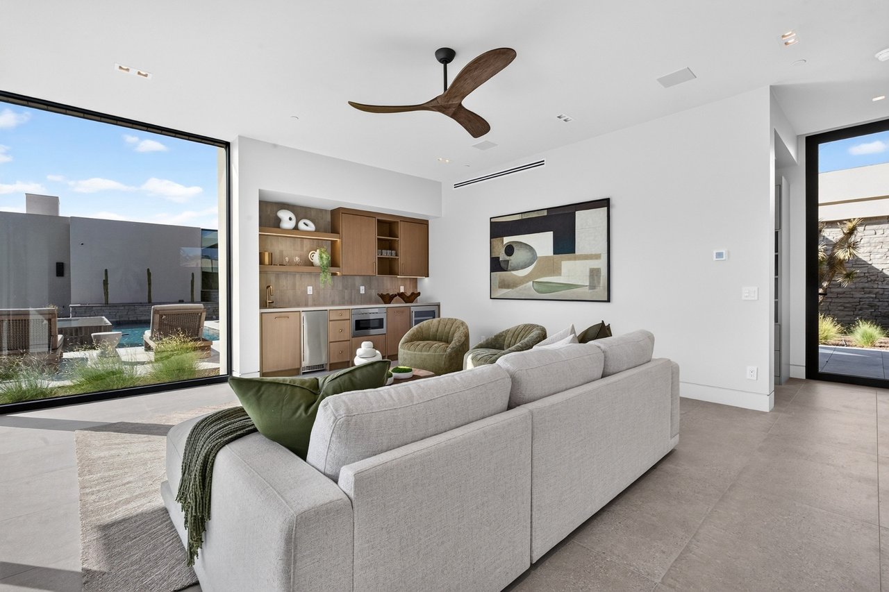 6232 E BRET HILLS Drive