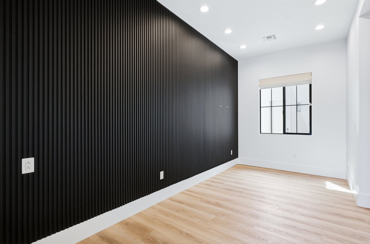 18206 W SAN MIGUEL Court