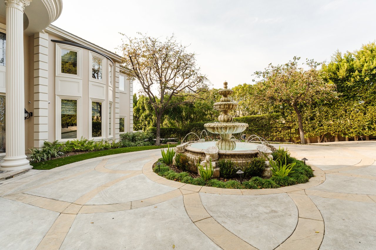 2245 Weybridge Ln, Brentwood