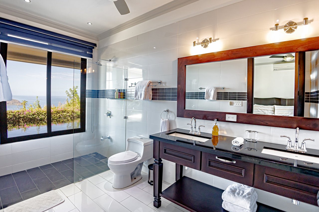 Dual Infinity Pool Villa, Papagayo, Guanacaste