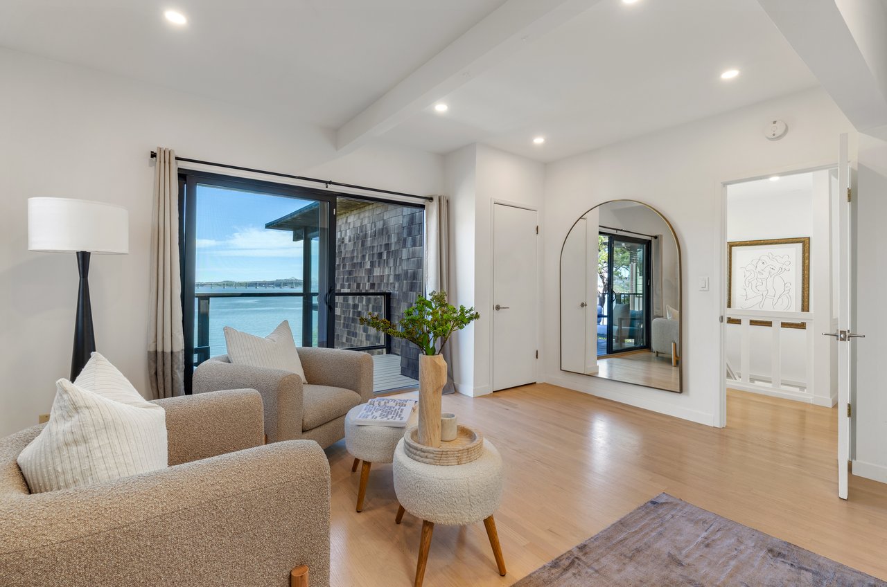 Gated View Residence on the Water