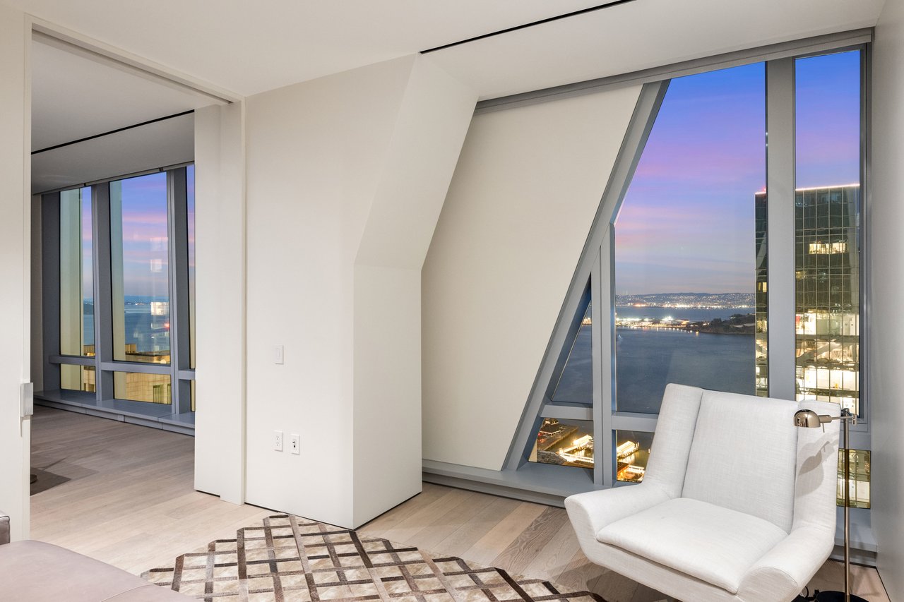 Panoramic Views at 181 Fremont