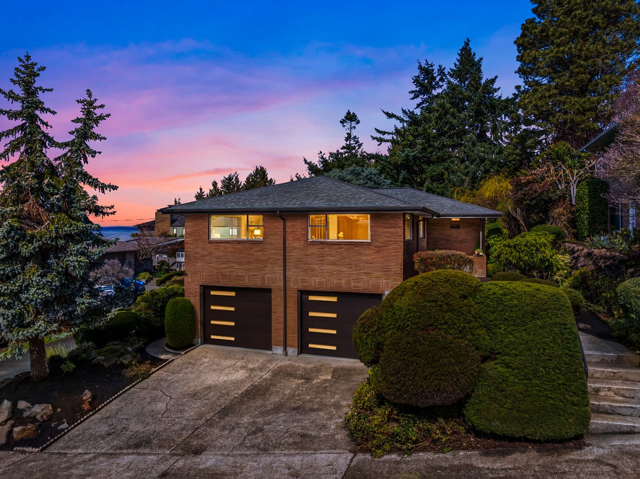 West Seattle Mid-Century Gem