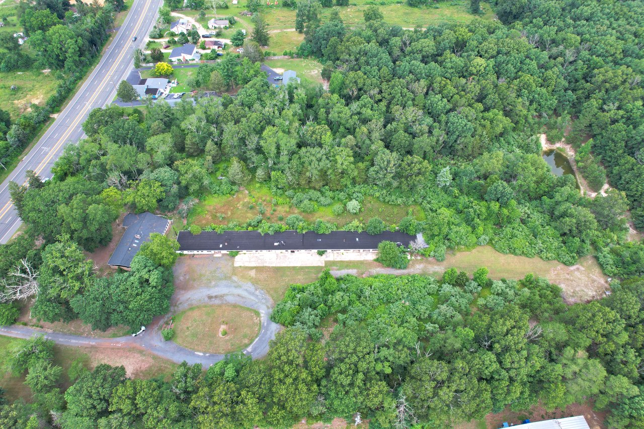 3042 S BLACK HORSE PK