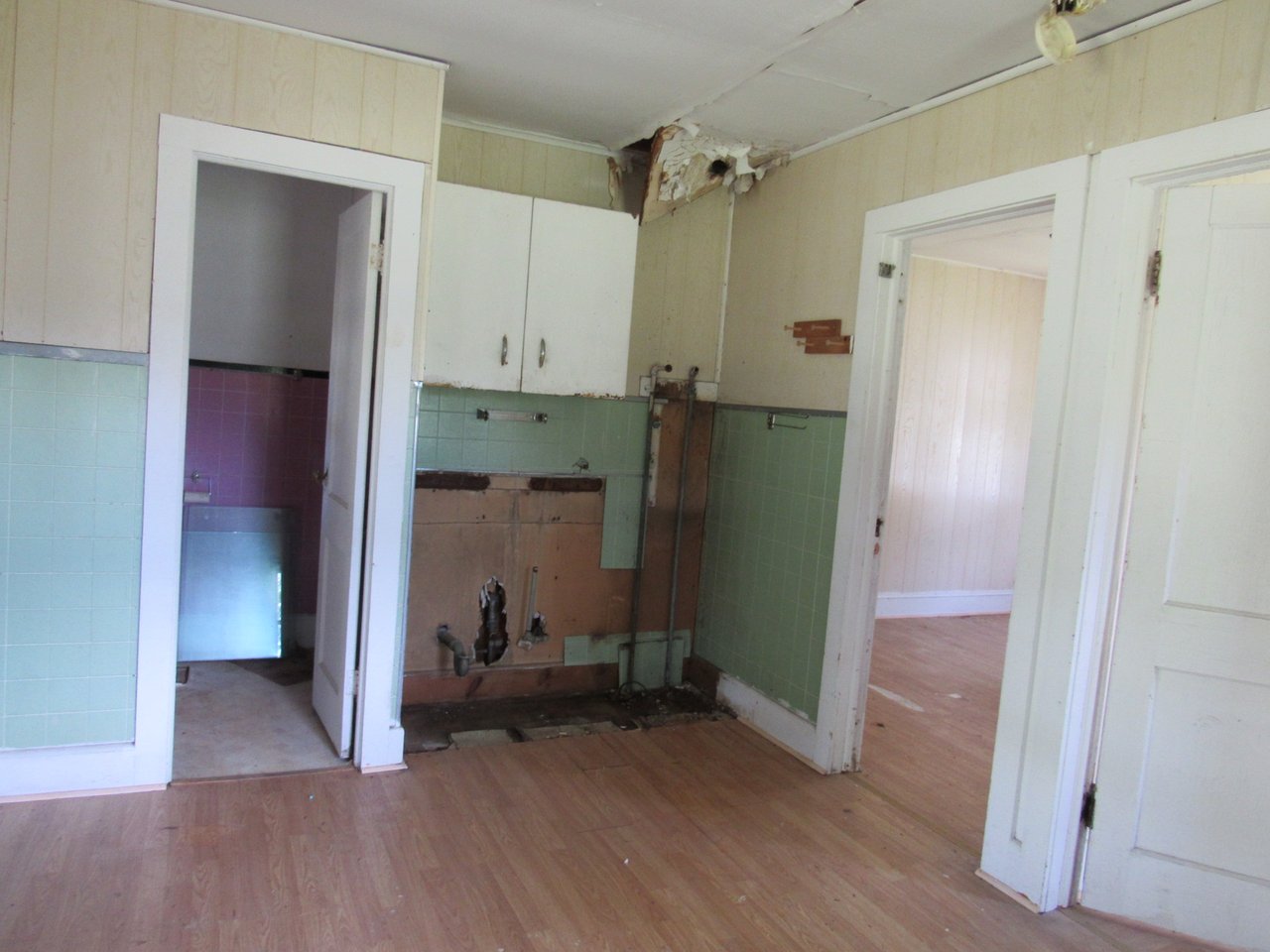 Closed Bungalow Colony
