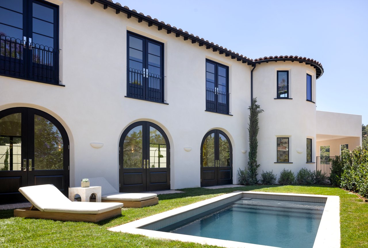 2720 Glendower Ave, Los Feliz