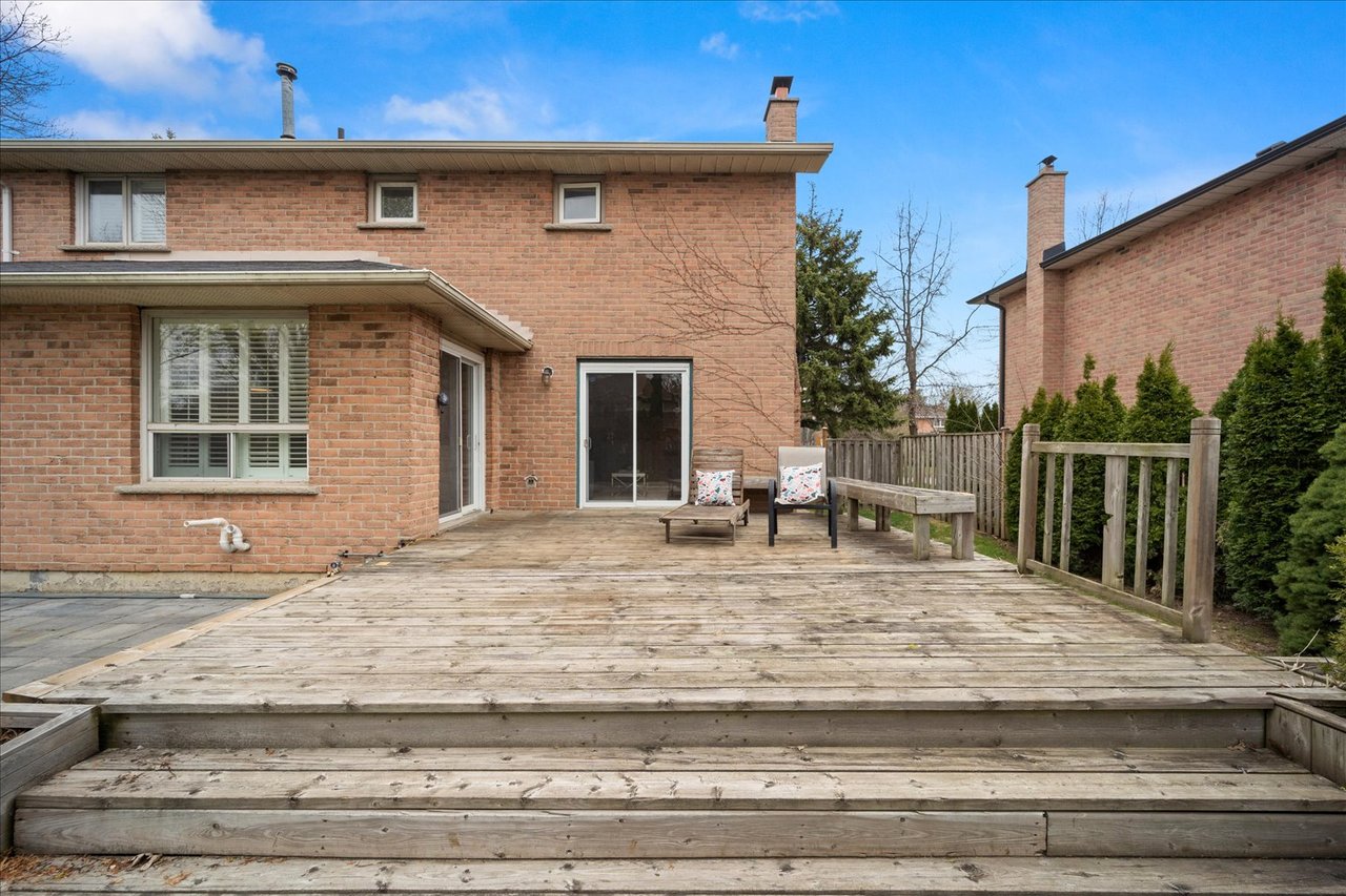 438 Claremont Cres