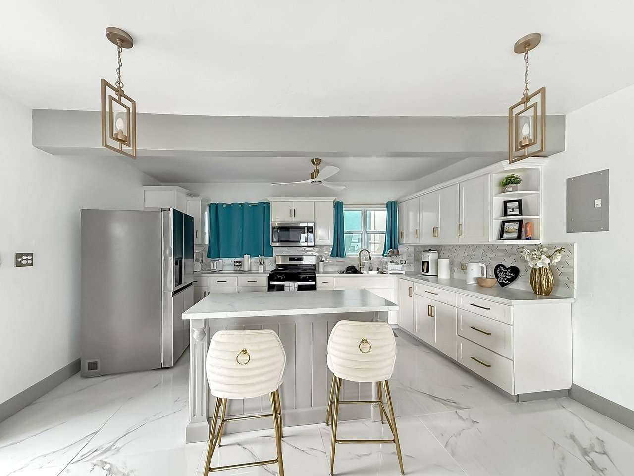 1077 Cane Garden Bay 2 Bedroom Apartment