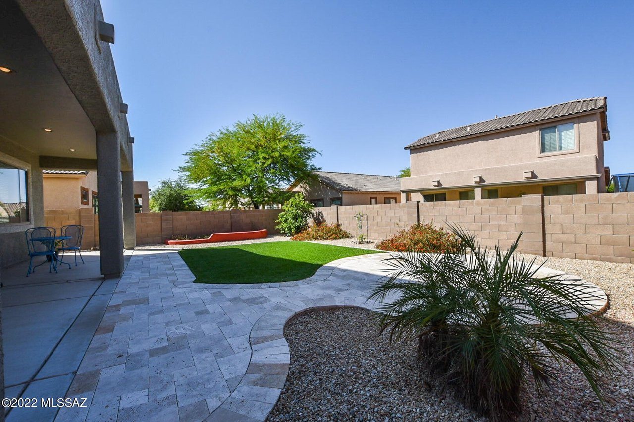12963 Westminster Dr