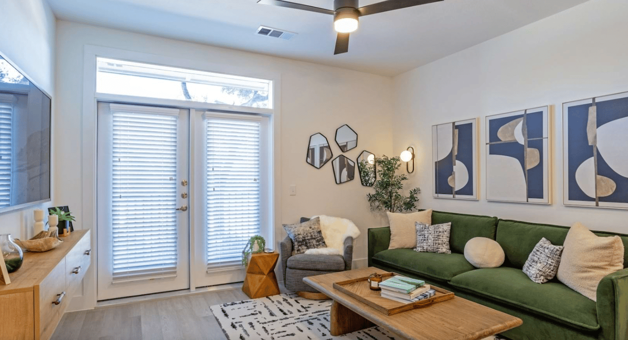 Lease today-Live up to 8 weeks for FREE!