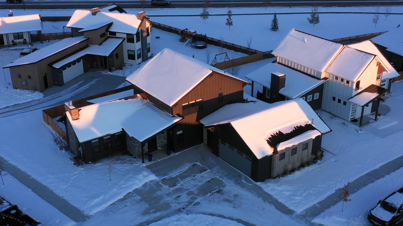 BOZEMAN, MONTANA HOME | 1910 RYUN SUN