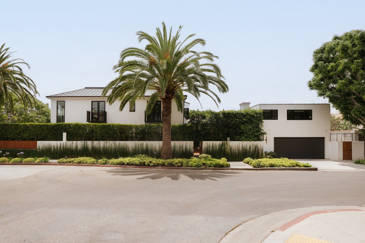 Newer Construction Private Listing 