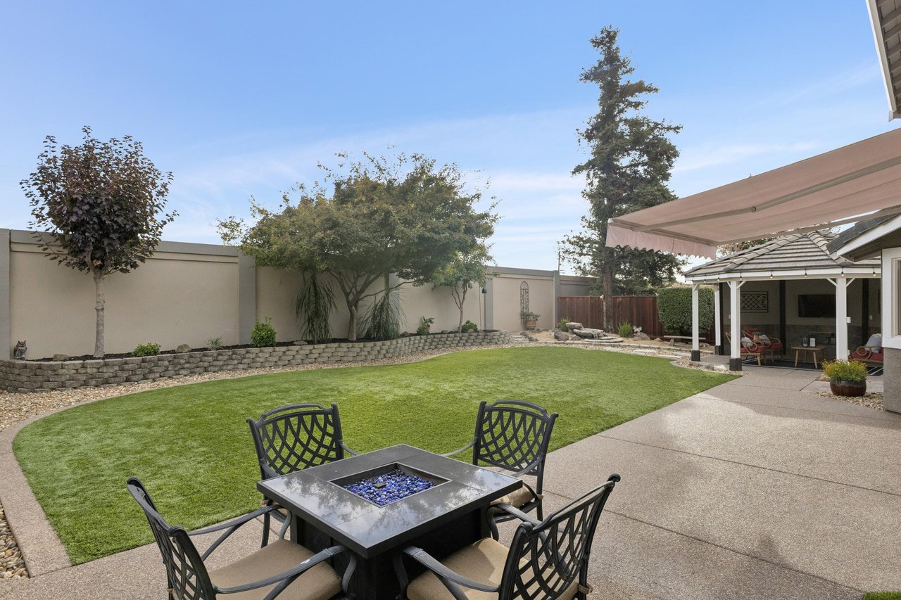 257 Summertree Drive