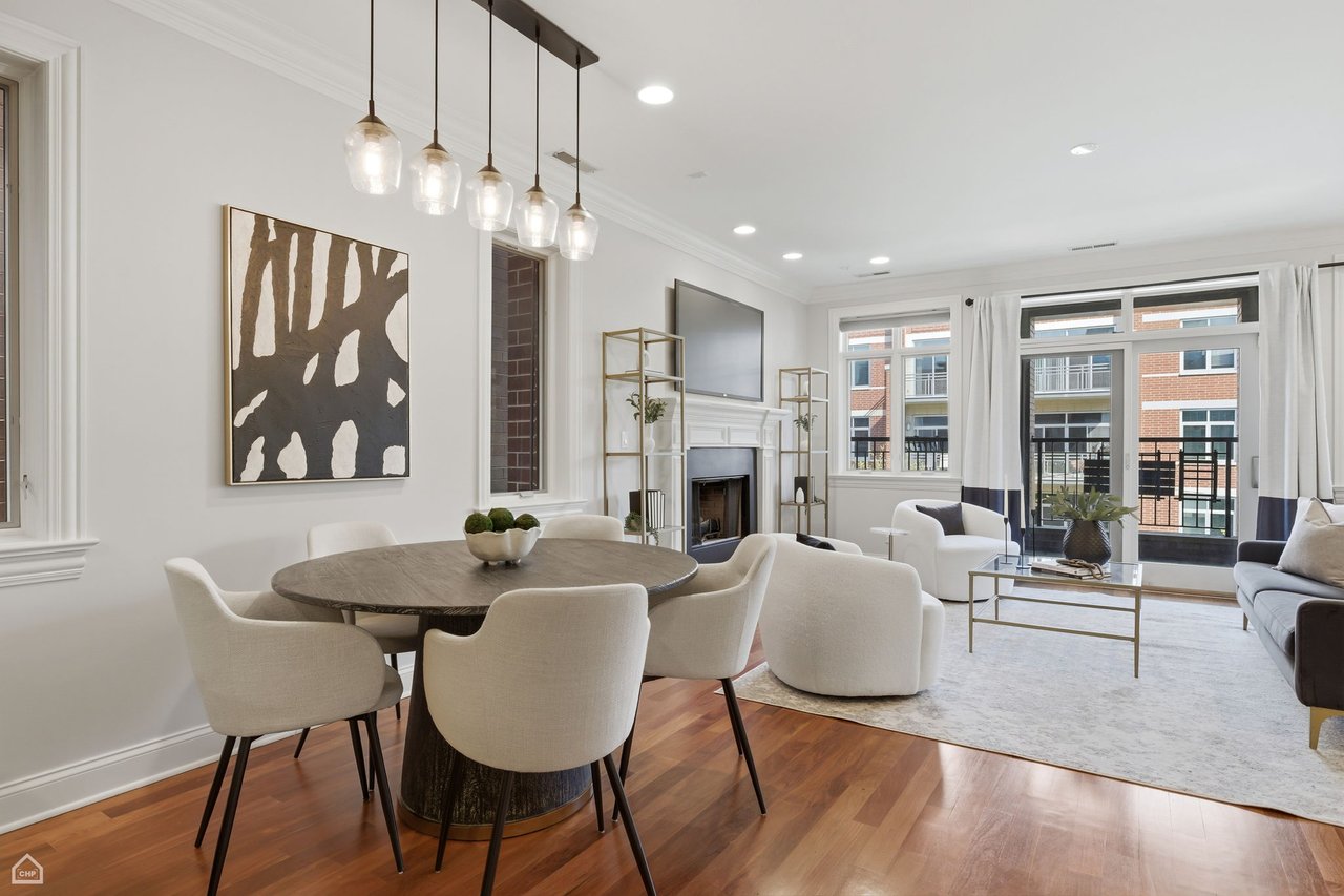 1047 W Monroe Street Unit 3