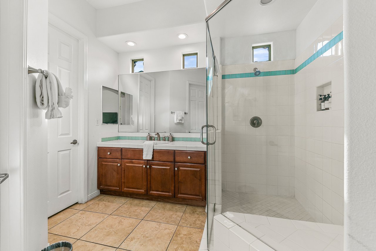 48820 Renewal Street