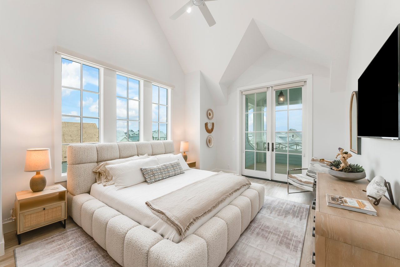 Dewdrop Street, 6110 Sq. Ft.