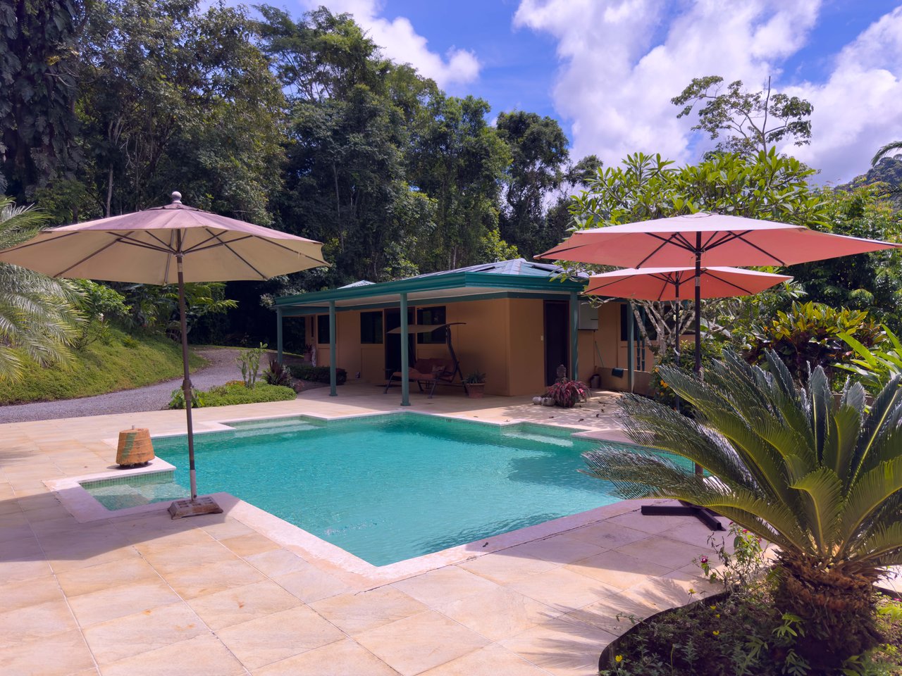 Valley of the Horses , Multi-Home Mountain Retreat -Dominical