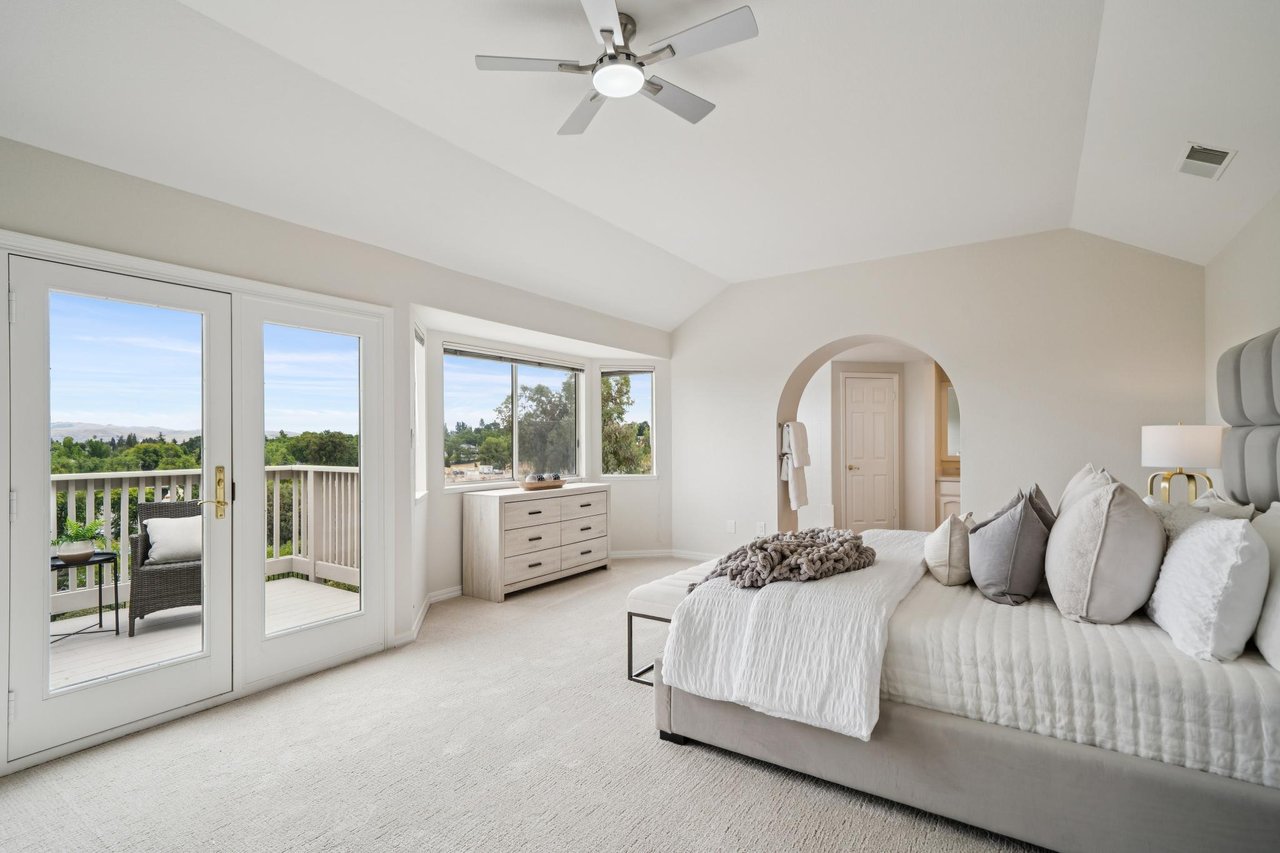5075 Monaco Dr.