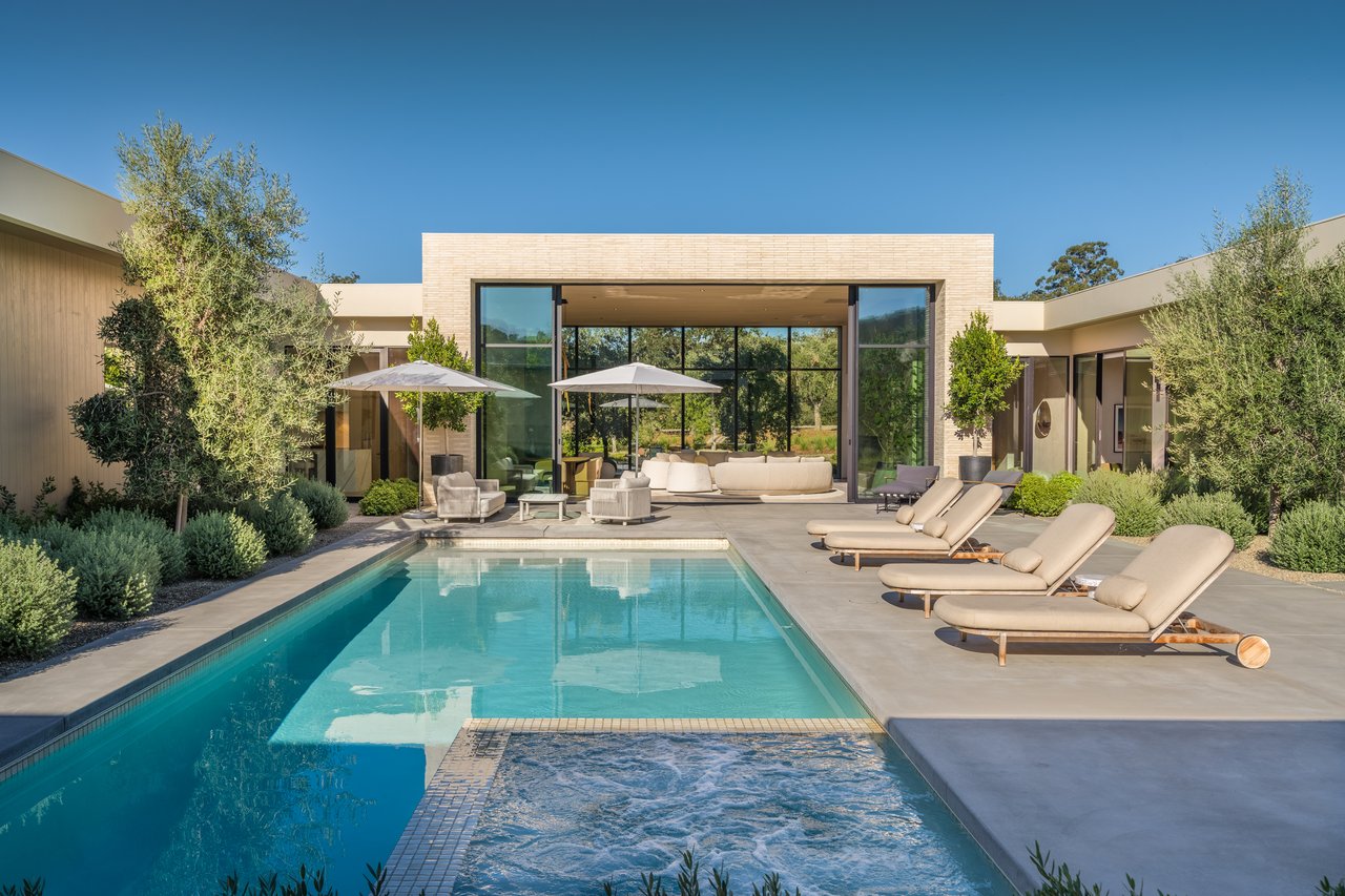 1608 Ridge Valley Road