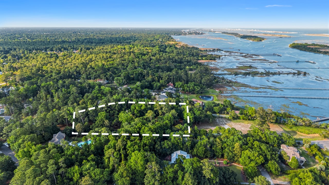 200 & 201 Oyster Bay Lane Lots