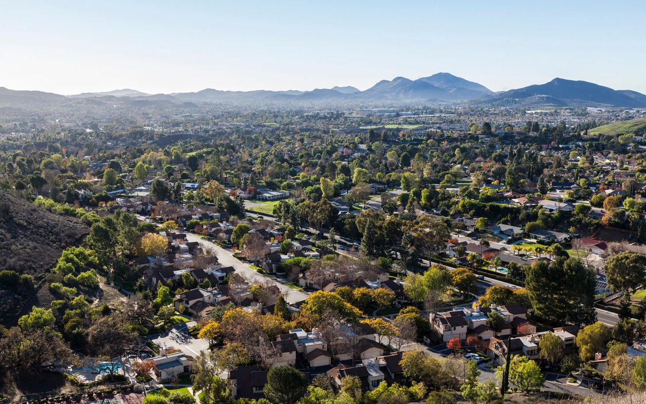 Thousand Oaks