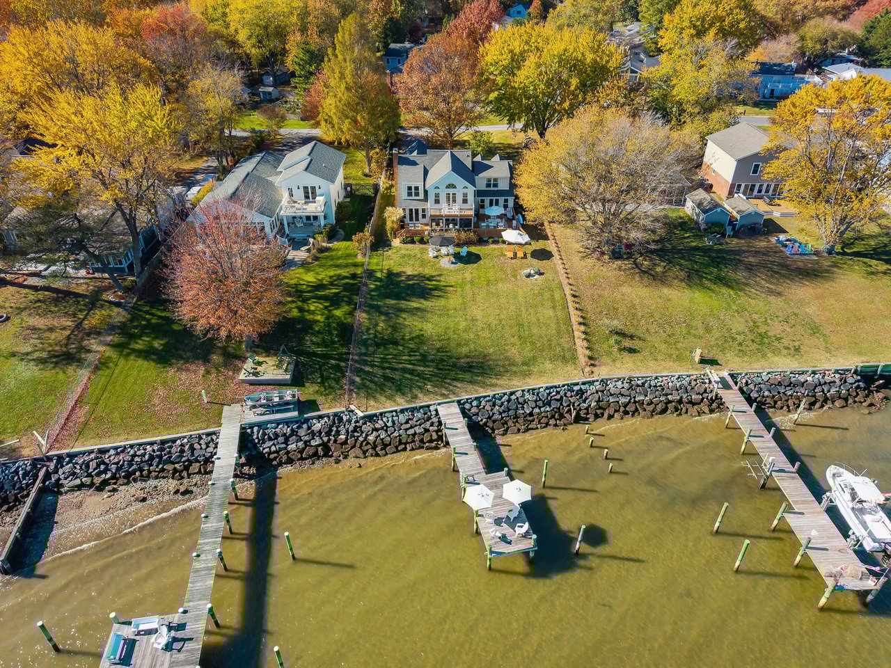 CHESTER RIVER WATERFRONT | 806 MONROE MANOR ROAD
