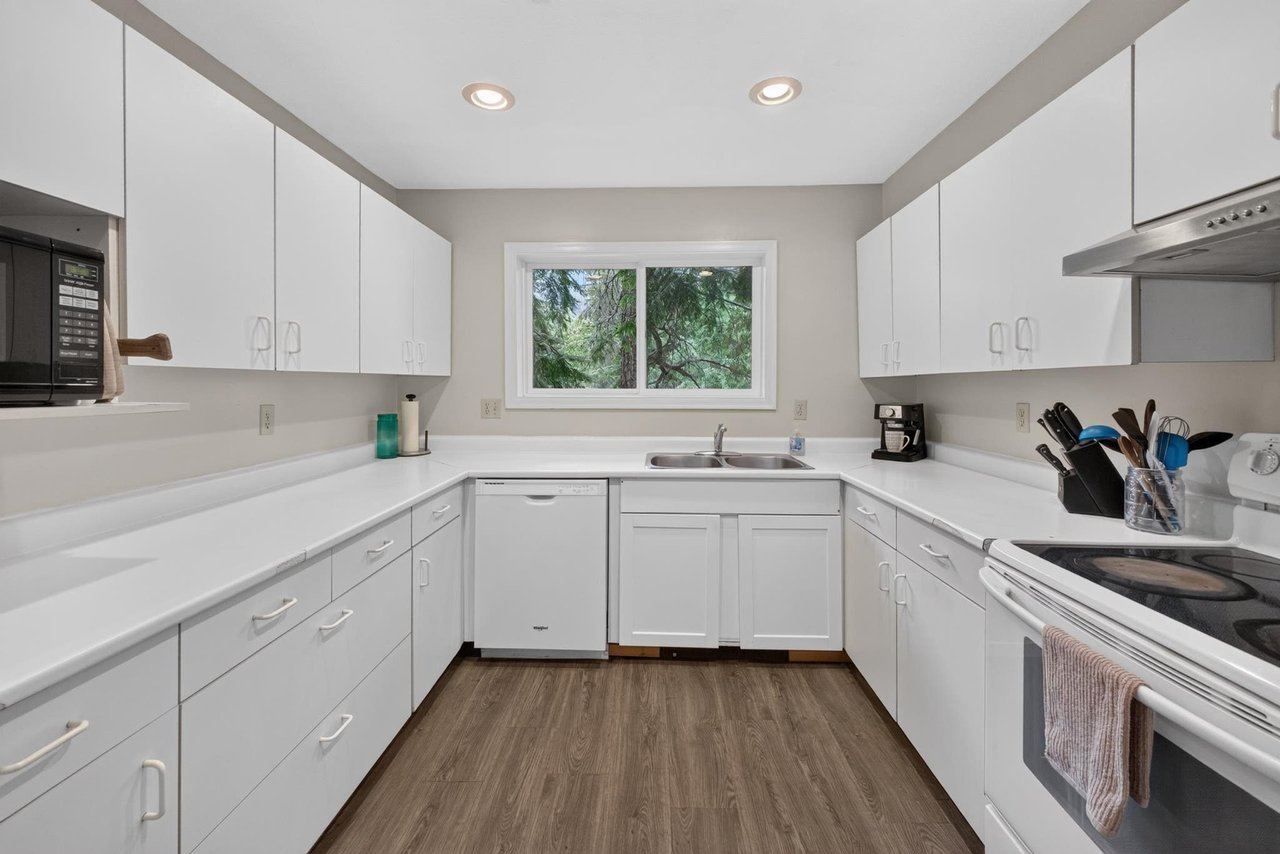 2152 Timber Ridge