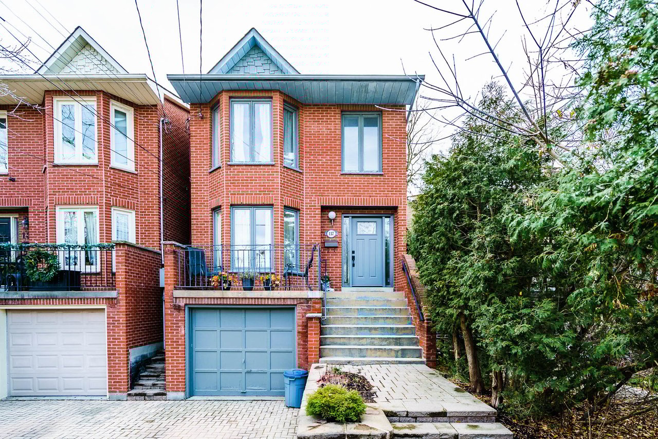 137 Blantyre Ave