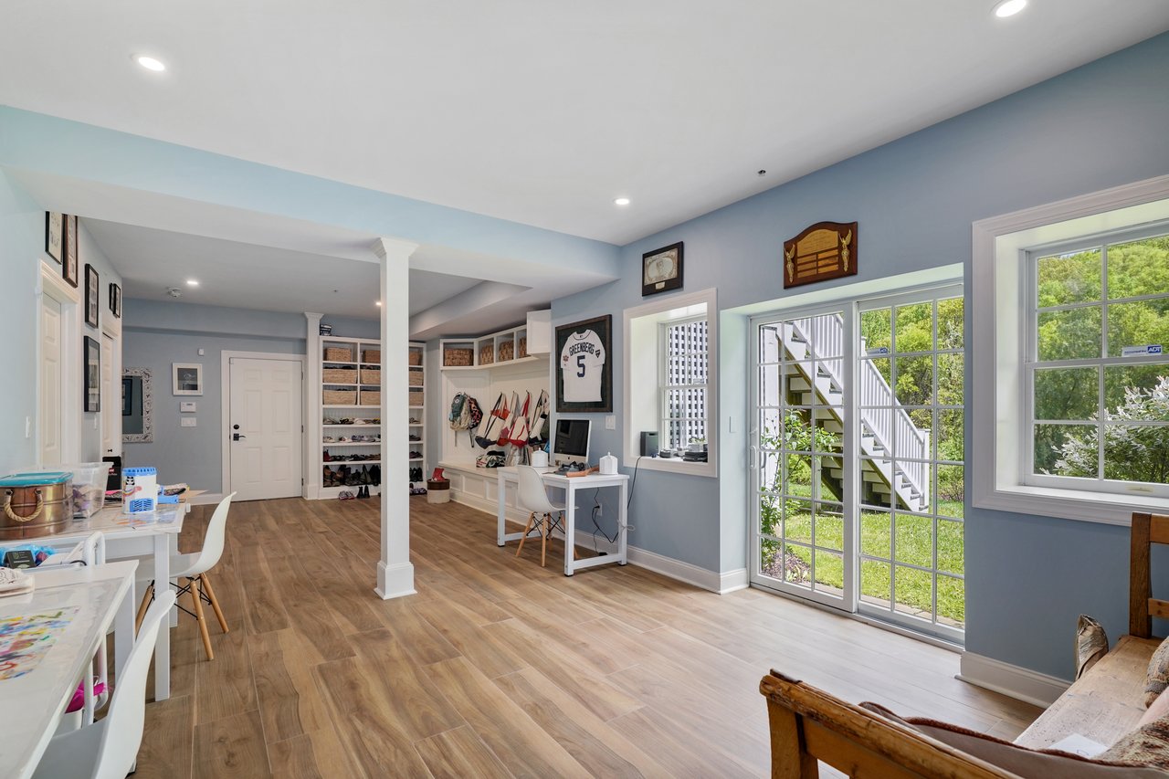 64 Sheather Road