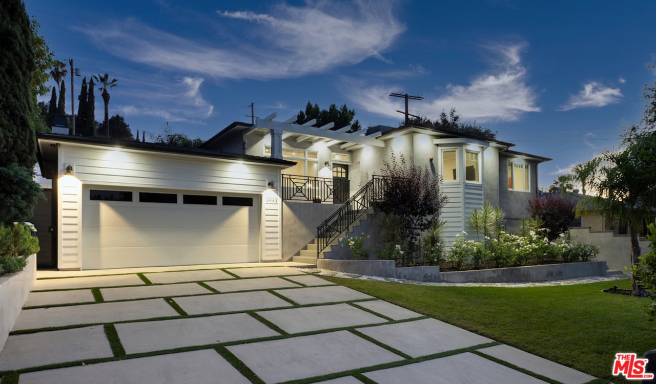 3943 Kentucky Dr