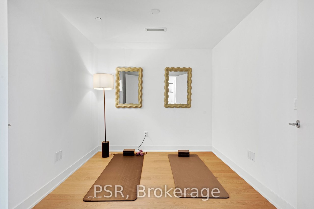 KEEWATIN PARK RESIDENCES 