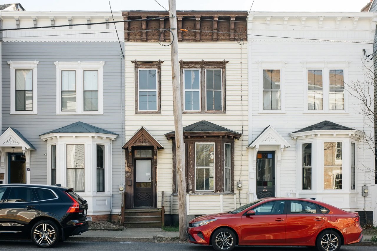 29 - 1/2 Union Street