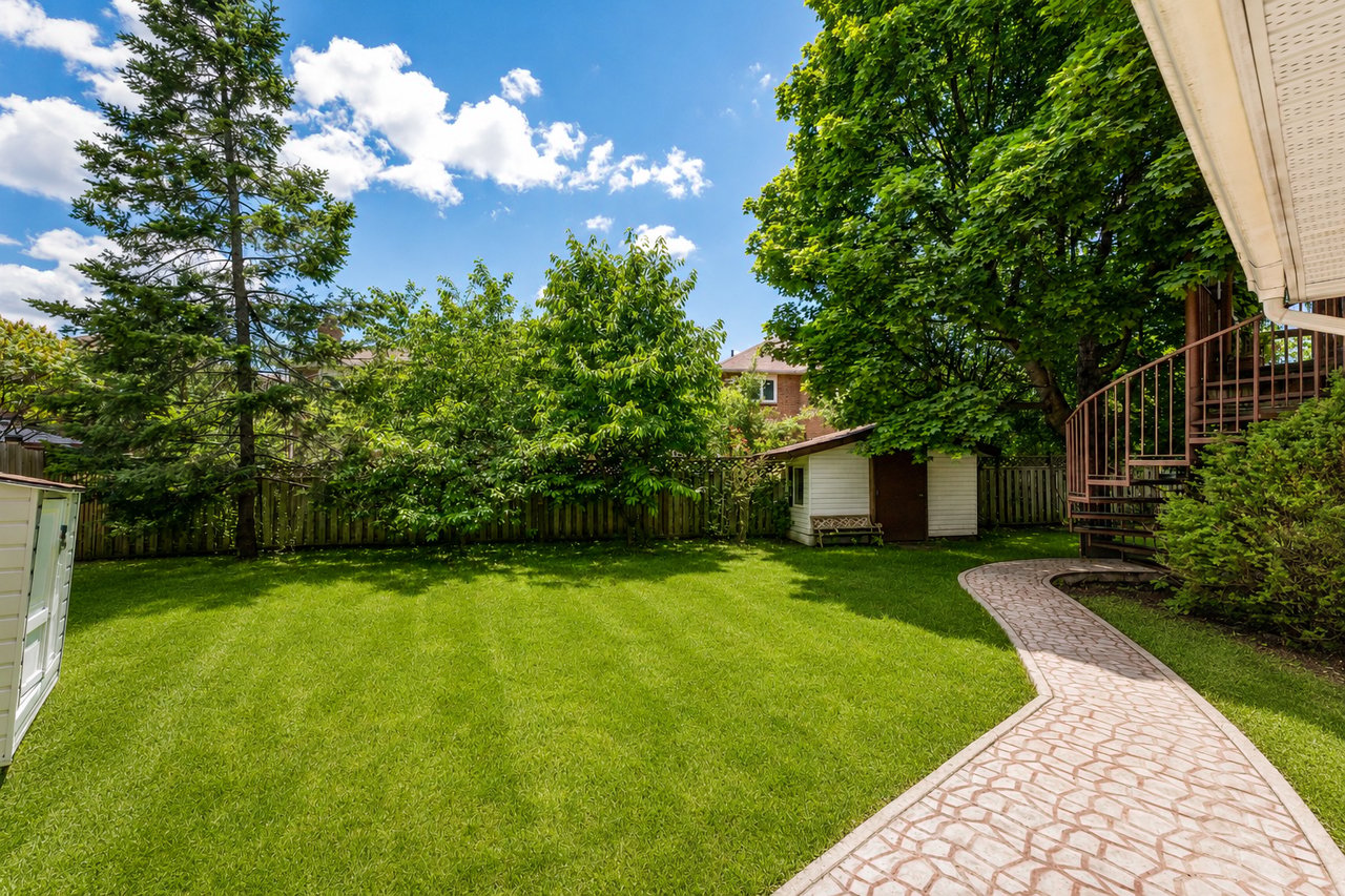 5 Hyde Park Drive