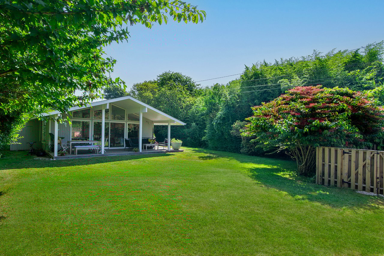 21 Flagg Avenue