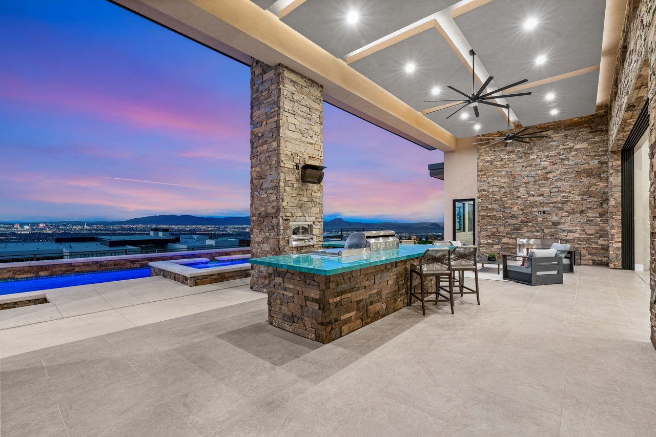 9 Stonecutter Court