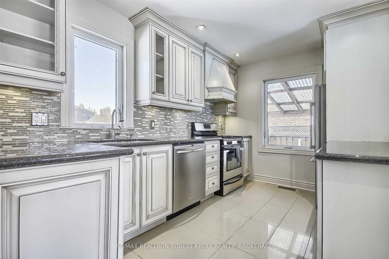 28 Flamborough Dr