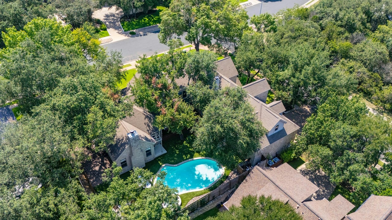 2928 Chatelaine Drive